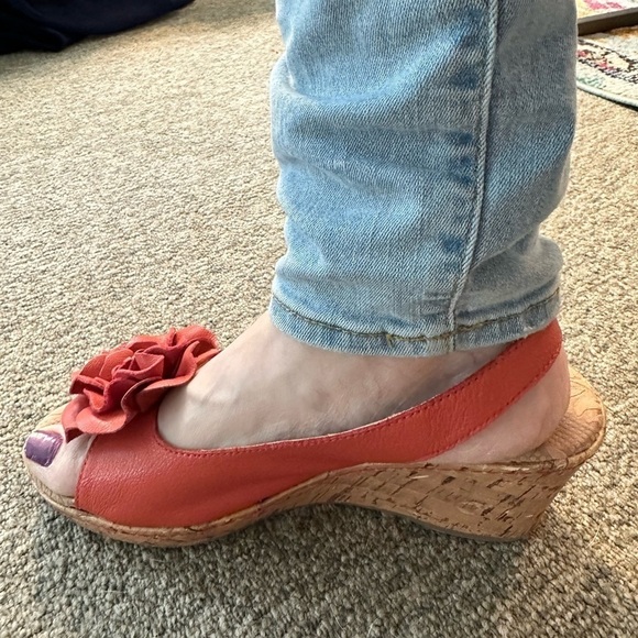 Women’s b.o.c. Cork Wedges, Coral Leather Size 9 - Picture 7 of 16
